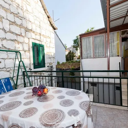 Apatrment Izi Apartman Split