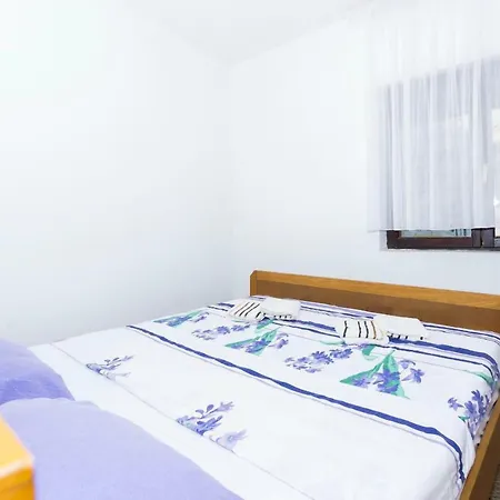 Apatrment Izi Apartman Split